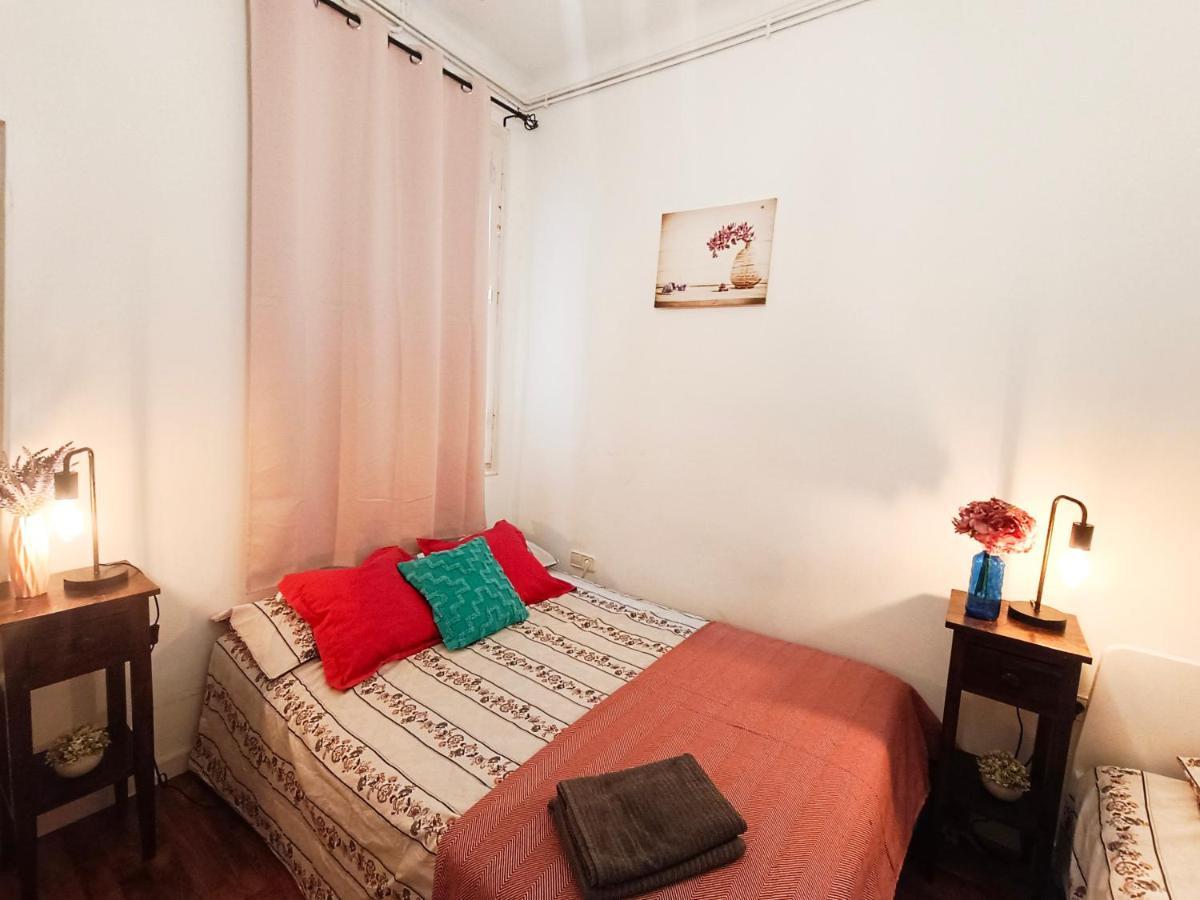 Urquinaona Rooms Barcelona Ngoại thất bức ảnh